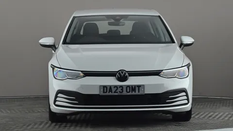 VOLKSWAGEN GOLF 1.5 TSI 150 Life