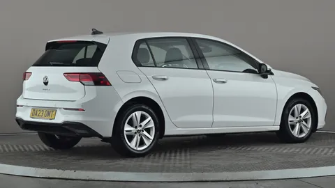 VOLKSWAGEN GOLF 1.5 TSI 150 Life