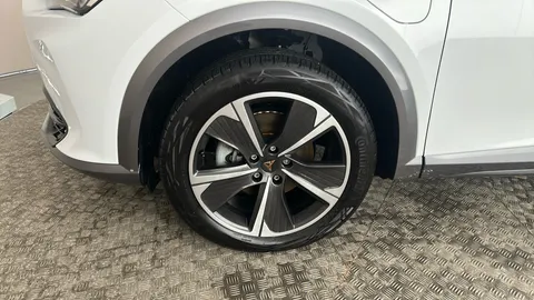 CUPRA FORMENTOR 1.4 eHybrid 204 V1 DSG