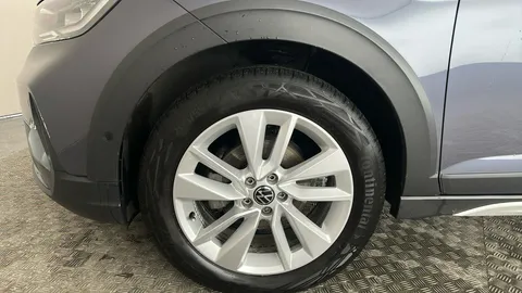 VOLKSWAGEN TAIGO 1.0 TSI 110 Life DSG