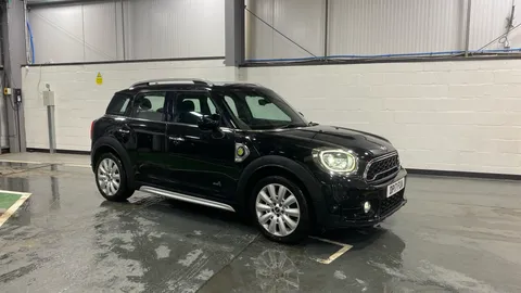 MINI COUNTRYMAN 1.5 Cooper S E ALL4 PHEV Auto [Chili/Media XL]
