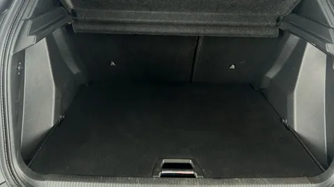 PEUGEOT 2008 1.2 PureTech 130 GT EAT8