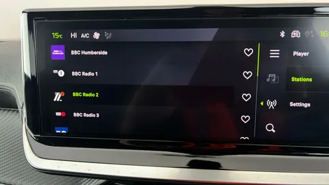 PEUGEOT 2008 1.2 PureTech 130 GT EAT8