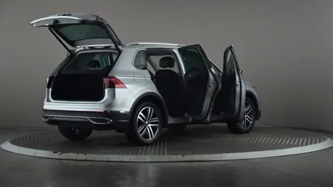 VOLKSWAGEN TIGUAN 1.5 TSI 150 Elegance DSG