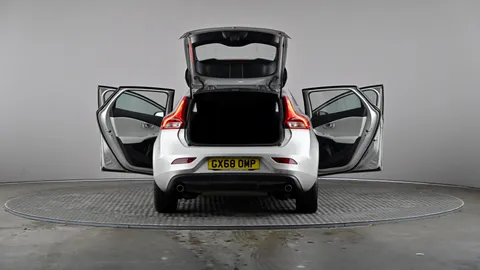 VOLVO V40 T3 [152] Inscription Geartronic