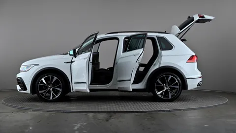 VOLKSWAGEN TIGUAN 1.5 TSI 150 R-Line DSG