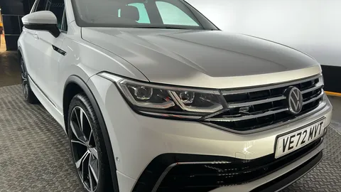 VOLKSWAGEN TIGUAN 1.5 TSI 150 R-Line DSG
