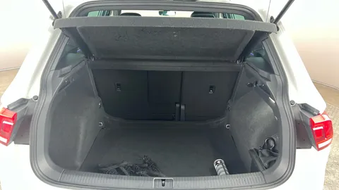 VOLKSWAGEN TIGUAN 1.5 TSI 150 R-Line DSG