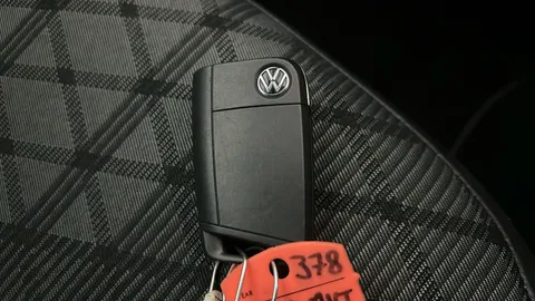 VOLKSWAGEN TIGUAN 1.5 TSI 150 R-Line DSG