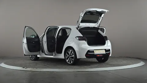 PEUGEOT 208 1.2 PureTech 100 Allure