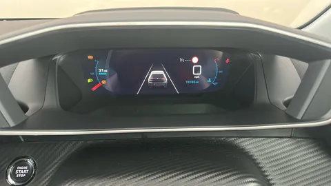 PEUGEOT 208 1.2 PureTech 100 Allure