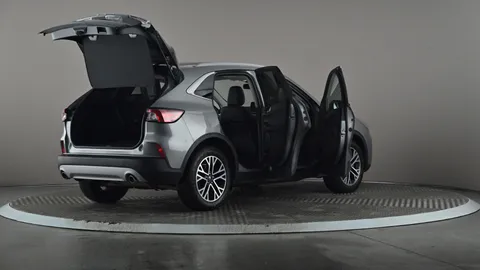 FORD KUGA 1.5 EcoBlue Titanium