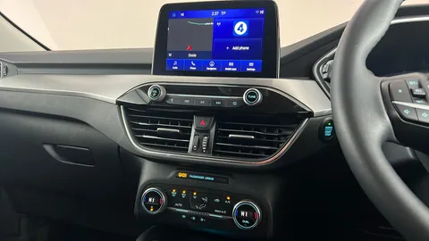 FORD KUGA 1.5 EcoBoost 150 Titanium Edition