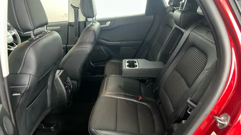 FORD KUGA 1.5 EcoBoost 150 Titanium Edition