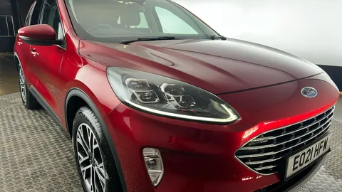 FORD KUGA 1.5 EcoBoost 150 Titanium Edition