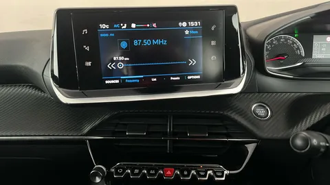 PEUGEOT 208 1.2 PureTech Active Premium