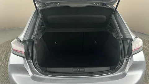 PEUGEOT 208 1.2 PureTech Active Premium