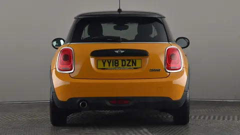 MINI HATCHBACK 1.5 Cooper