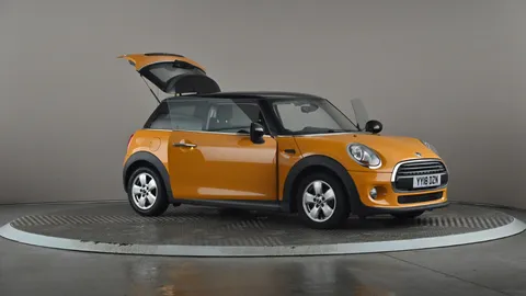 MINI HATCHBACK 1.5 Cooper