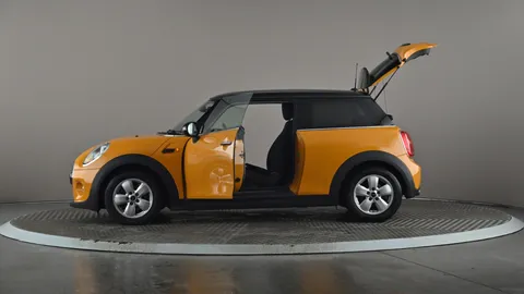 MINI HATCHBACK 1.5 Cooper