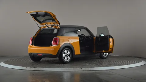 MINI HATCHBACK 1.5 Cooper