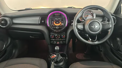 MINI HATCHBACK 1.5 Cooper