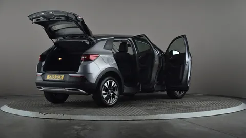 VAUXHALL GRANDLAND X 1.2 Turbo Sport Nav