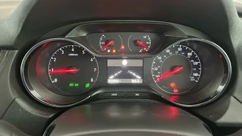 VAUXHALL GRANDLAND X 1.2 Turbo Sport Nav