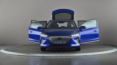 HYUNDAI IONIQ 100kW Premium SE 38kWh Auto