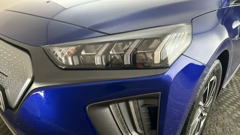 HYUNDAI IONIQ 100kW Premium SE 38kWh Auto