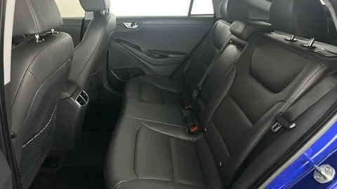 HYUNDAI IONIQ 100kW Premium SE 38kWh Auto