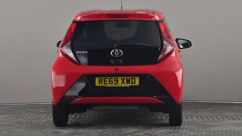 TOYOTA AYGO 1.0 VVT-i X-Trend