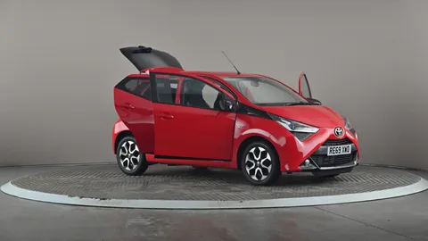 TOYOTA AYGO 1.0 VVT-i X-Trend