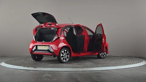 TOYOTA AYGO 1.0 VVT-i X-Trend