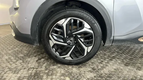 CITROEN C4 1.2 PureTech [130] C-Series Edition