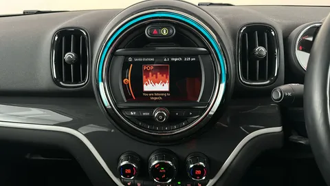 MINI COUNTRYMAN 1.5 Cooper S E ALL4 PHEV Auto [Chili Pack]