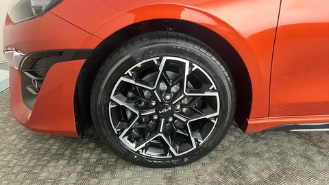 KIA CEED 1.5T GDi ISG GT-Line