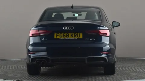 AUDI A3 35 TFSI S Line