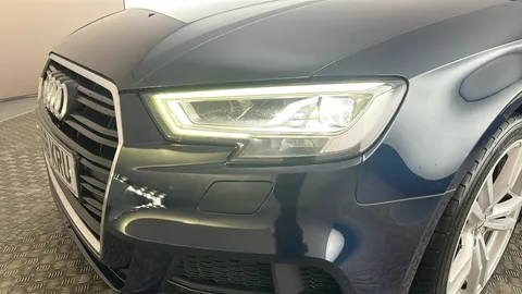 AUDI A3 35 TFSI S Line