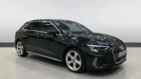 AUDI A3 35 TFSI S Line S Tronic