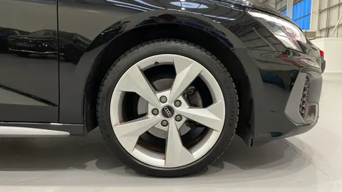 AUDI A3 35 TFSI S Line S Tronic