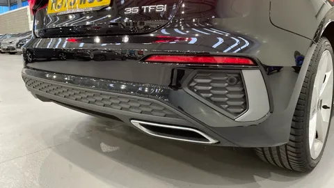 AUDI A3 35 TFSI S Line S Tronic