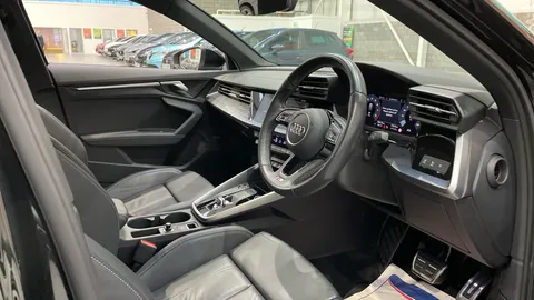 AUDI A3 35 TFSI S Line S Tronic