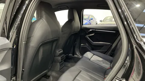 AUDI A3 35 TFSI S Line S Tronic