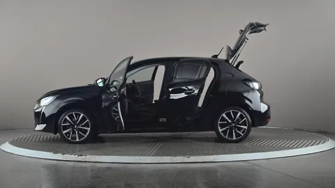 PEUGEOT 208 1.2 PureTech 100 Allure Premium