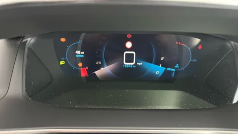 PEUGEOT 208 1.2 PureTech 100 Allure Premium