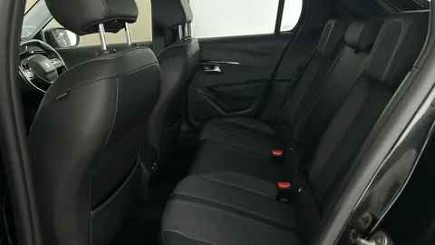 PEUGEOT 208 1.2 PureTech 100 Allure Premium