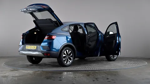 RENAULT ARKANA 1.6 E-Tech full hybrid 145 Evolution Auto