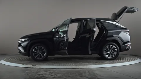 HYUNDAI TUCSON 1.6 TGDi Premium 2WD