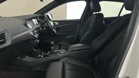 BMW 1 SERIES 118i M Sport [Plus Pack]